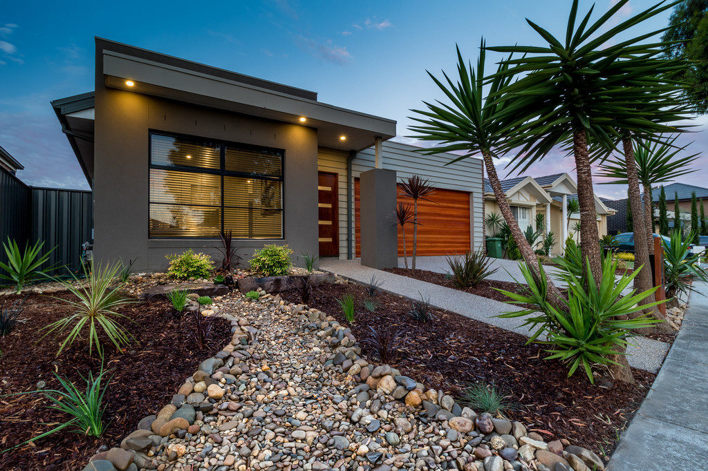 5 GROVE ROAD, CRAIGIEBURN, 3064