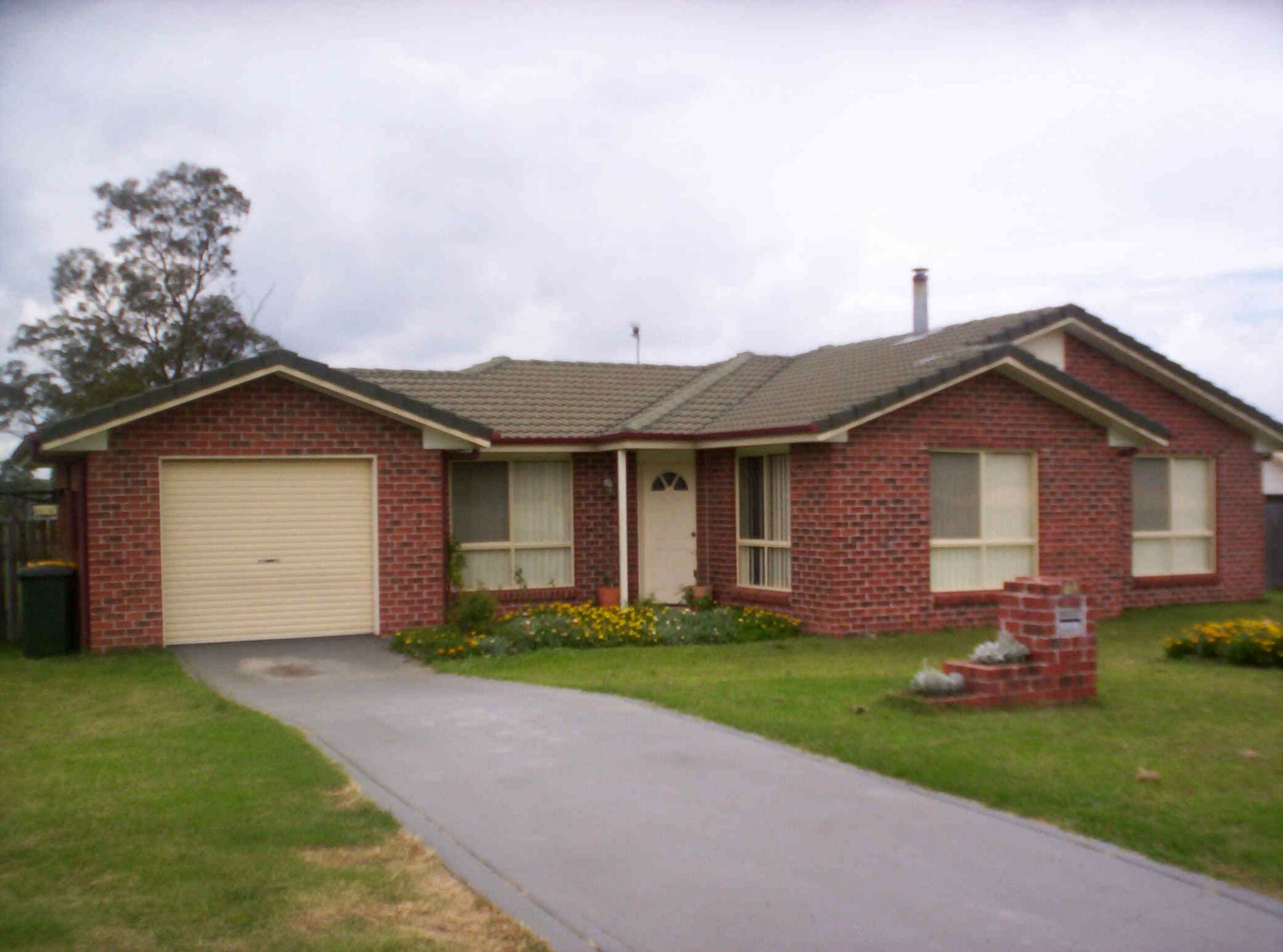 13 FAIRWILL DRIVE, WARWICK, 4370