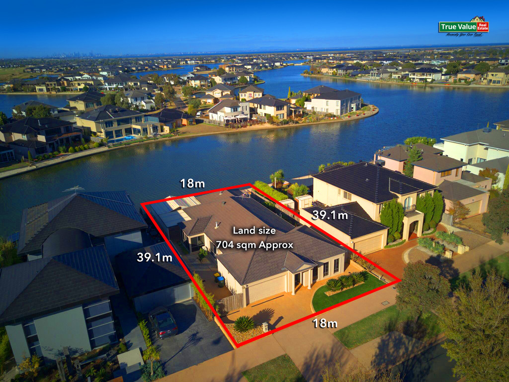 61 SANCTUARY LAKES SOUTH BOULEVARD, SANCTUARY LAKES, 3030