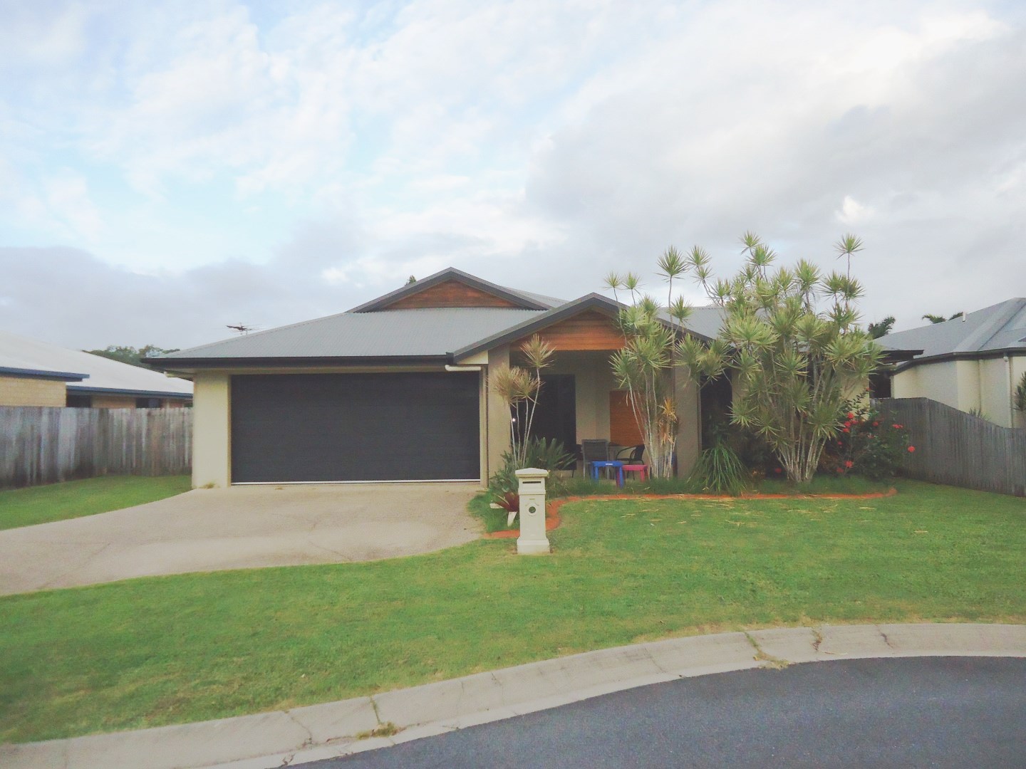 22 CUTFIELD STREET, GLENELLA, 4740