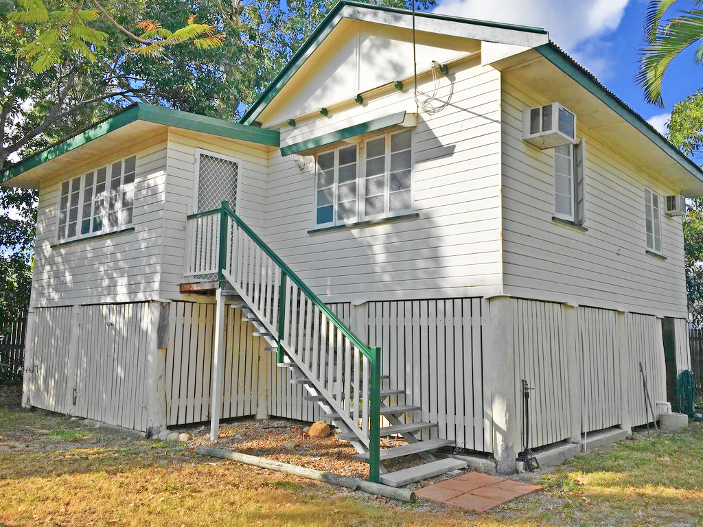 46 GOLDRING STREET, HERMIT PARK, 4812