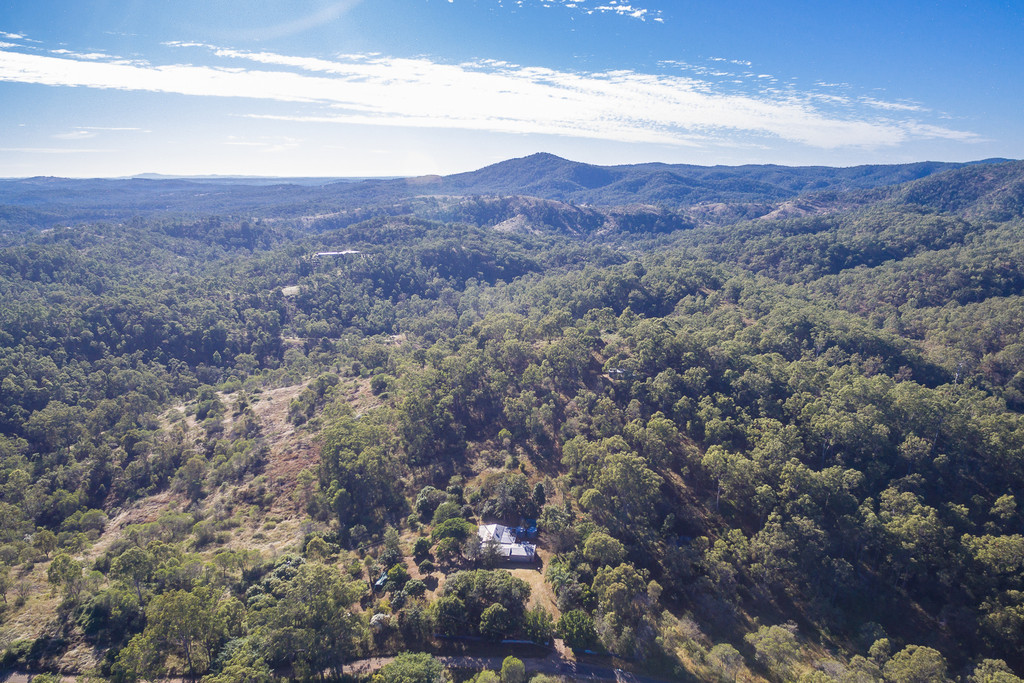35 HILLTOP ROAD, NEW MOONTA, 4671