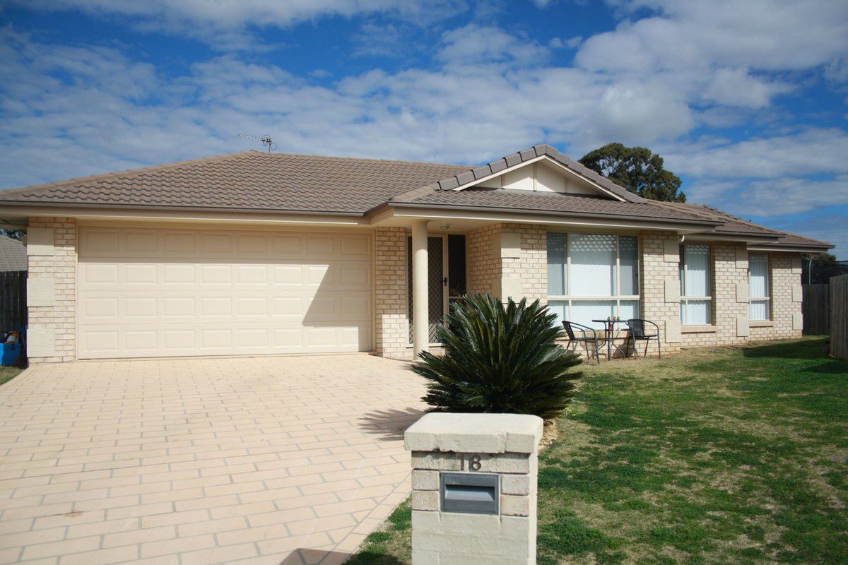 18 RIDGEVIEW ROAD, WARWICK, 4370