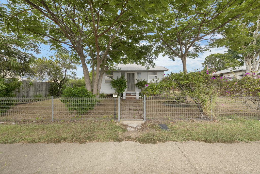 93 BRANYAN STREET, SVENSSON HEIGHTS, 4670