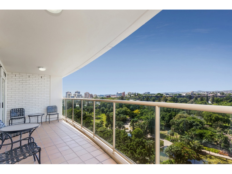132 ALICE STREET, BRISBANE CITY, 4000