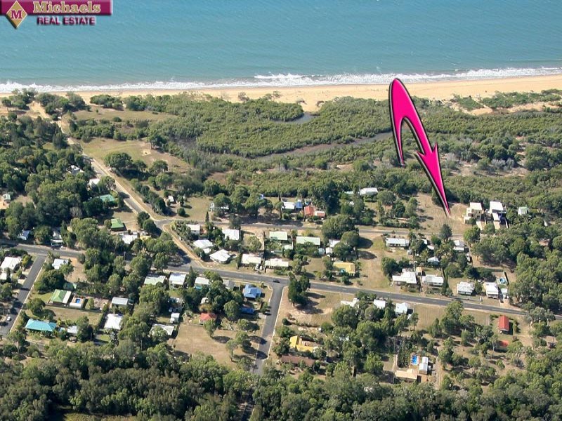 23 KINDT STREET, MOORE PARK BEACH, 4670