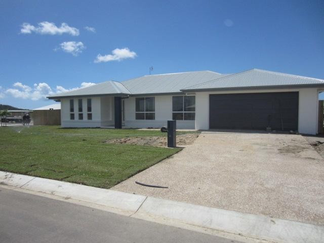 16 SPEARGRASS PARADE , MOUNT LOW, 4818