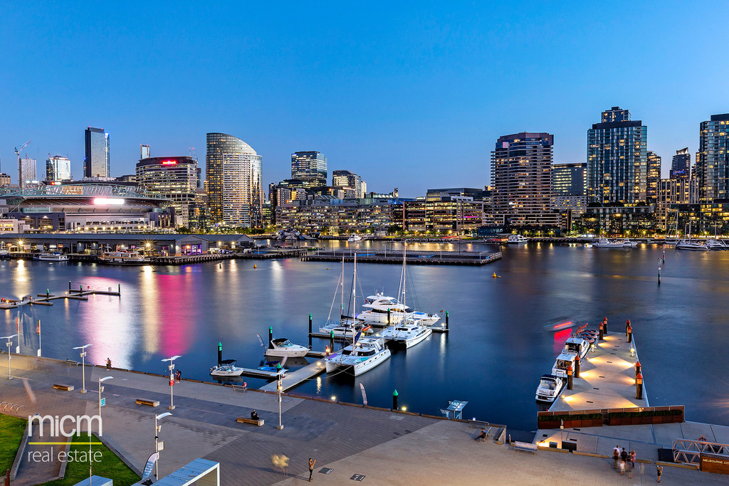 505/2 GLENTI PLACE, DOCKLANDS, 3008