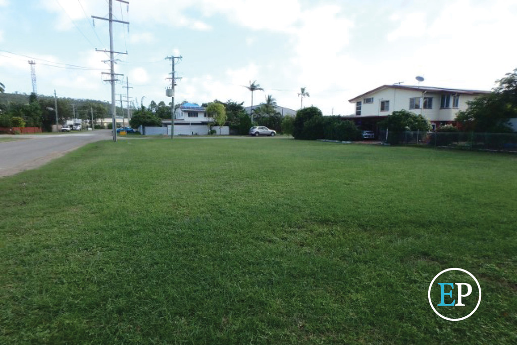 1 DAWSON STREET, STUART, 4811