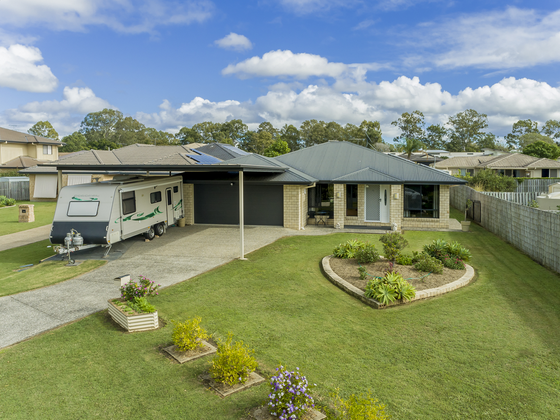 13 SUEINNES STREET, EAGLEBY, 4207