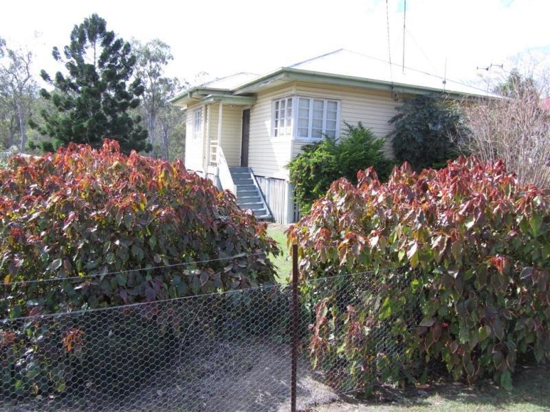 24 ELLIOTT STREET, GIN GIN, 4671