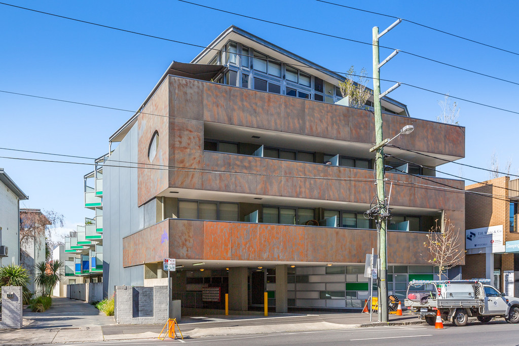 4/182 BARKLY STREET, ST KILDA, 3182