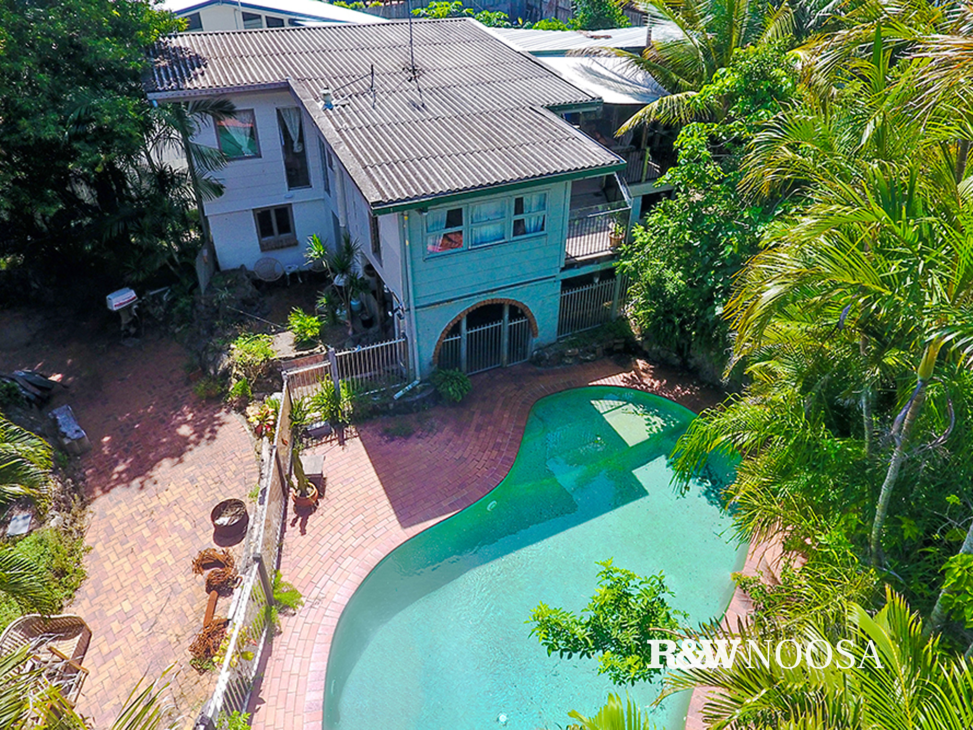 6 COOLOOSA STREET, SUNSHINE BEACH, 4567 6 COOLOOSA STREET, SUNSHINE BEACH, 4567