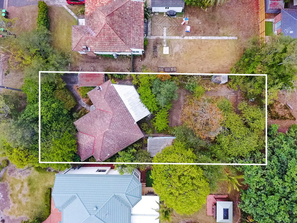 25 OAKLEIGH AVENUE, THORNLEIGH, 2120