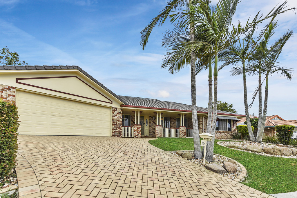 16 WARREGO CRESCENT, MURRUMBA DOWNS, 4503
