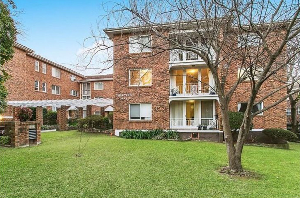 4/1625 PACIFIC HIGHWAY, WAHROONGA, 2076