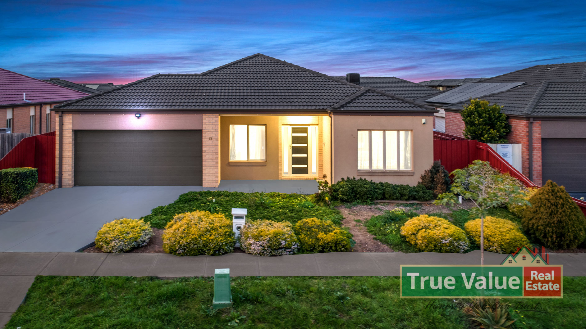 12 TUANA PLACE, TRUGANINA, 3029