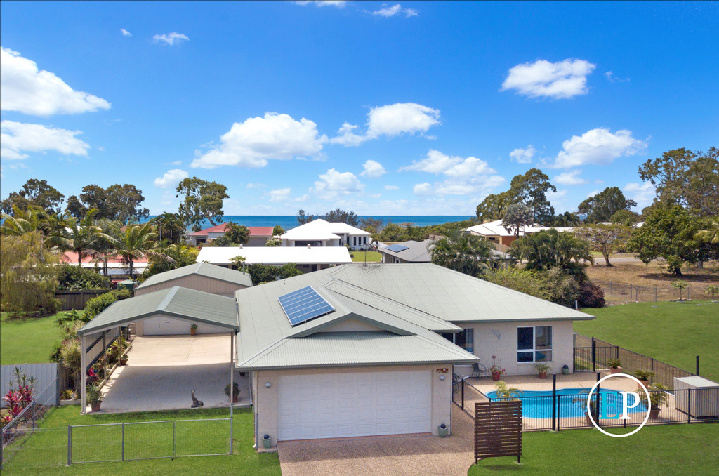 4 FITZPATRICK COURT, BALGAL BEACH, 4816