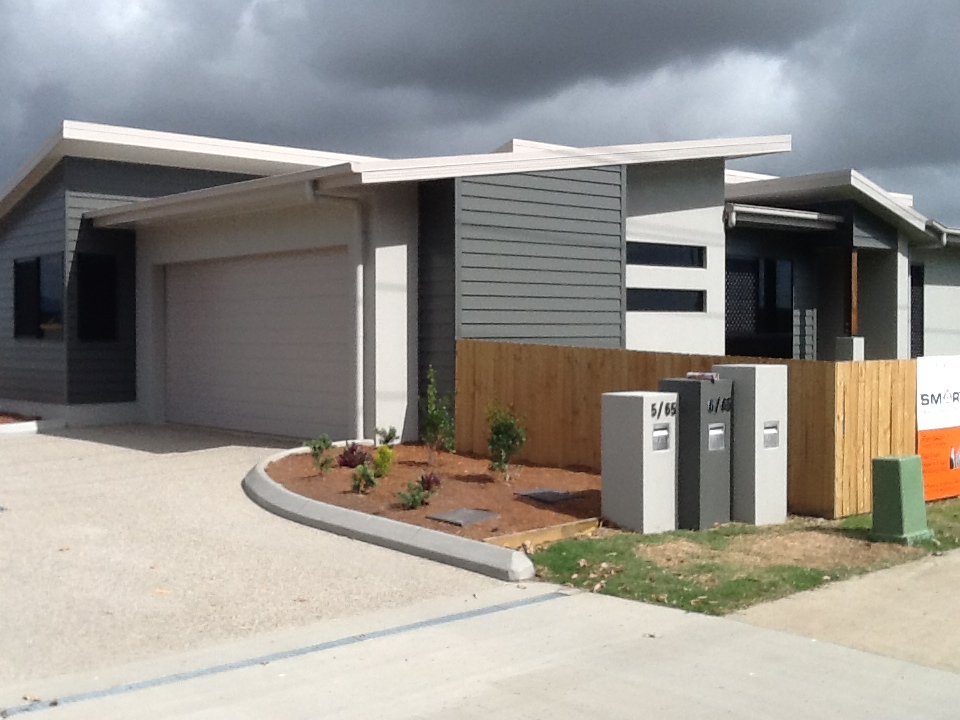 7/65 PIONEER STREET, GLENELLA, 4740