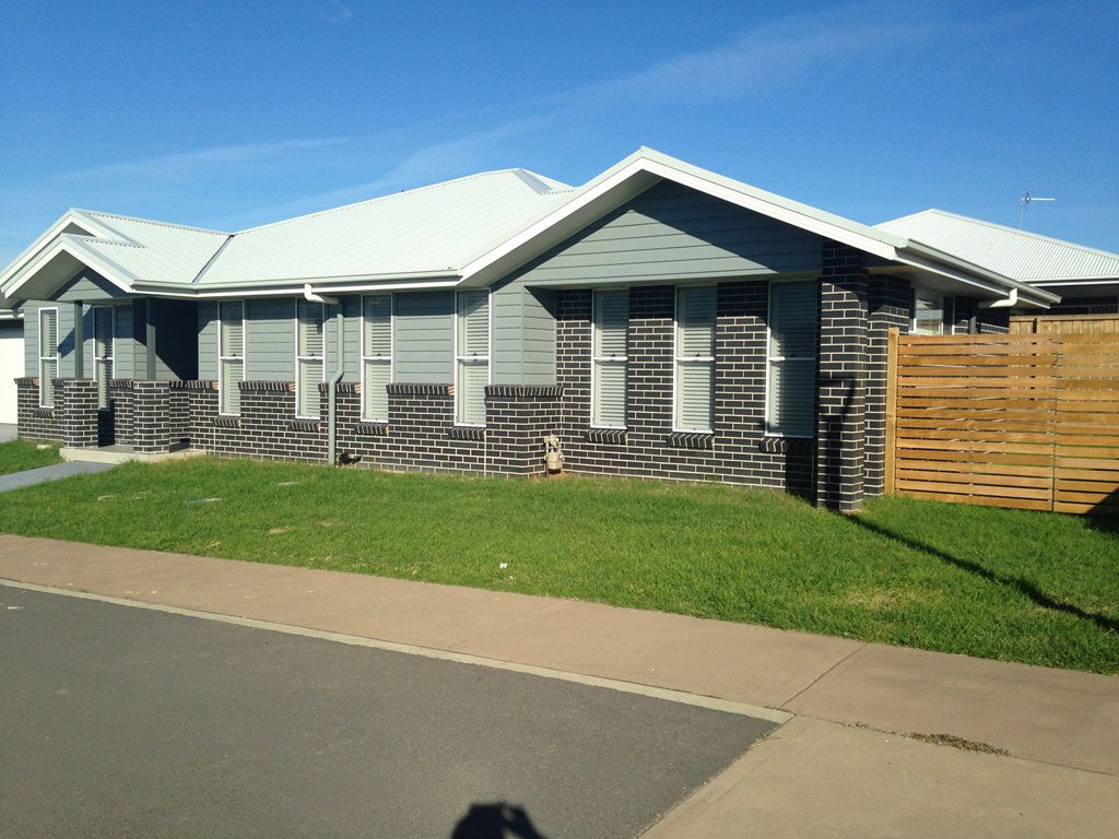 5 VILLAGE GROVE ST, CAVES BEACH, 2281