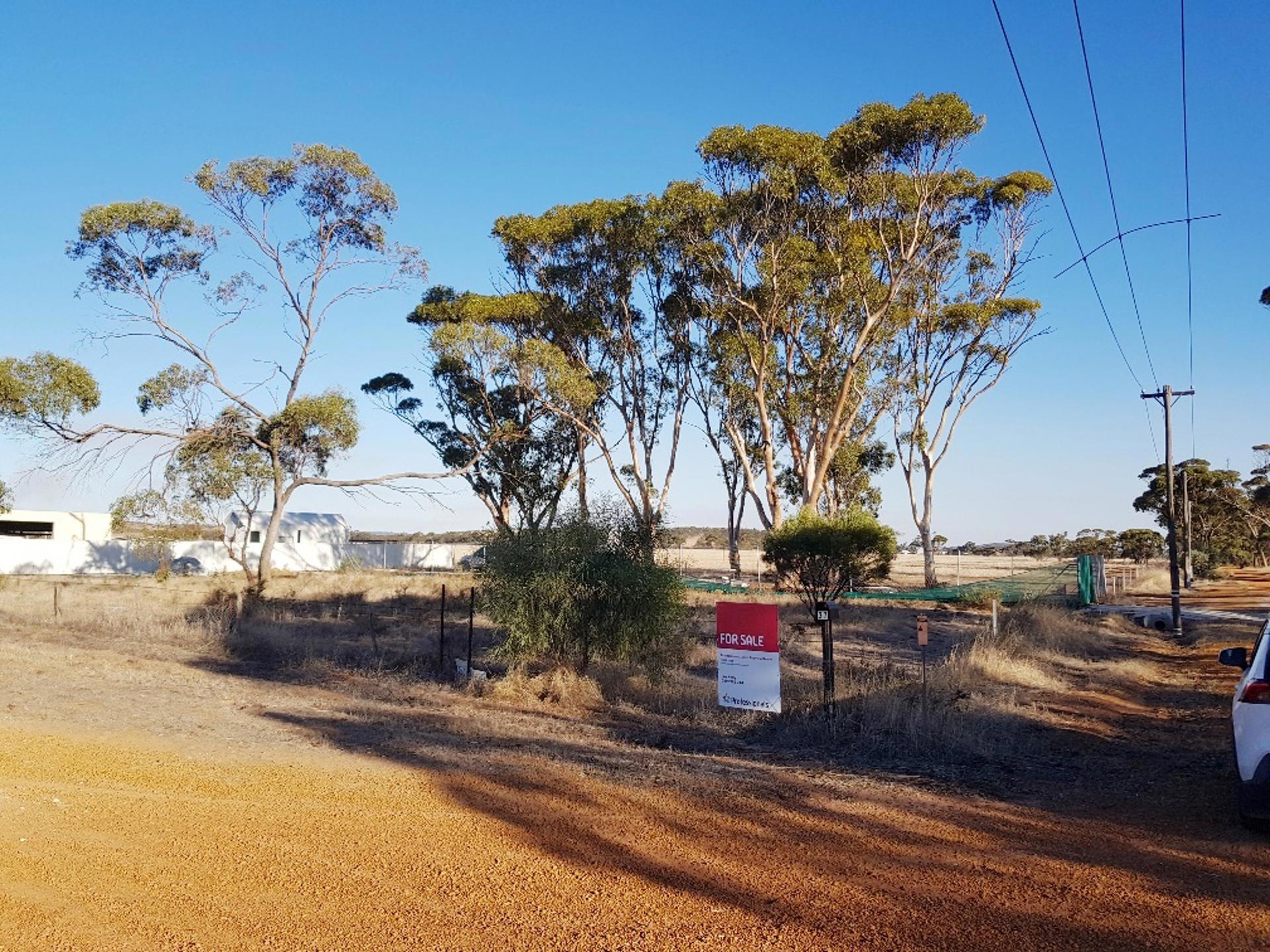 37 PRYRE STREET, COOMBERDALE, 6512
