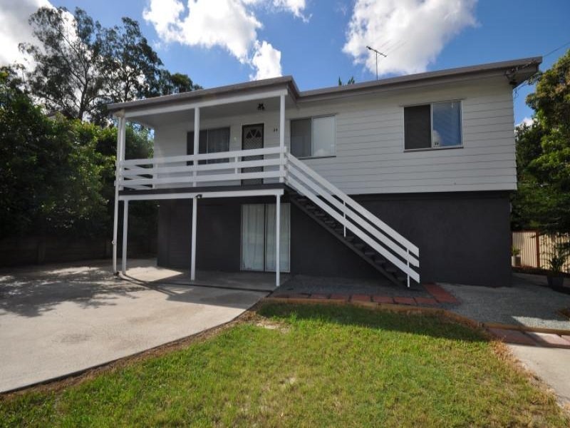 24 GILIA STREET, KINGSTON, 4114
