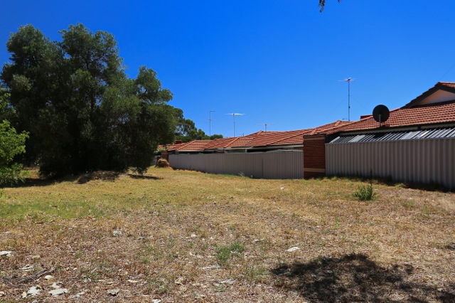42 TUCKEY ST, MANDURAH, 6210