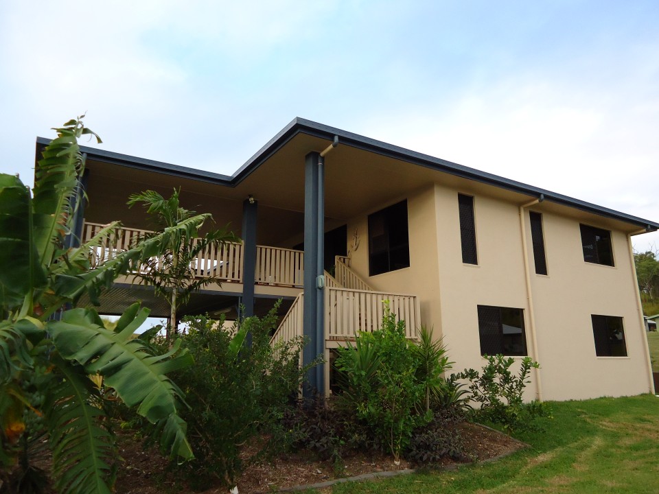 27 AVILAND DVE, SEAFORTH, 4741