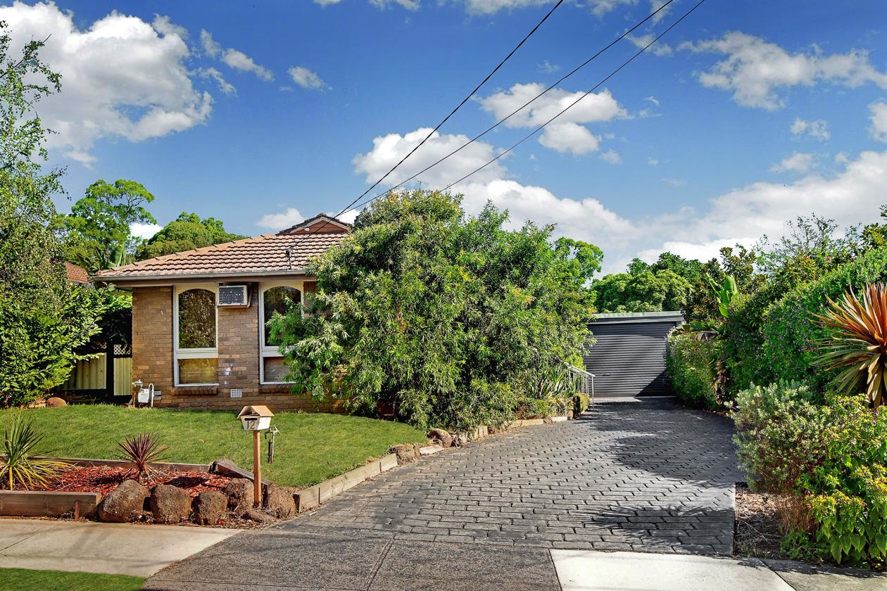 12 LANDSCAPE DRIVE, BORONIA, 3155