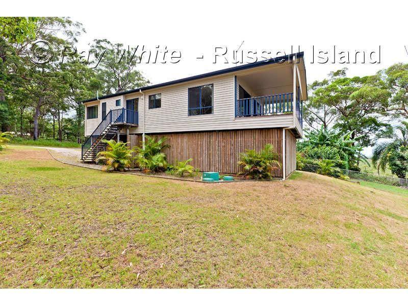 42 DEENYA PARADE, RUSSELL ISLAND, 4184