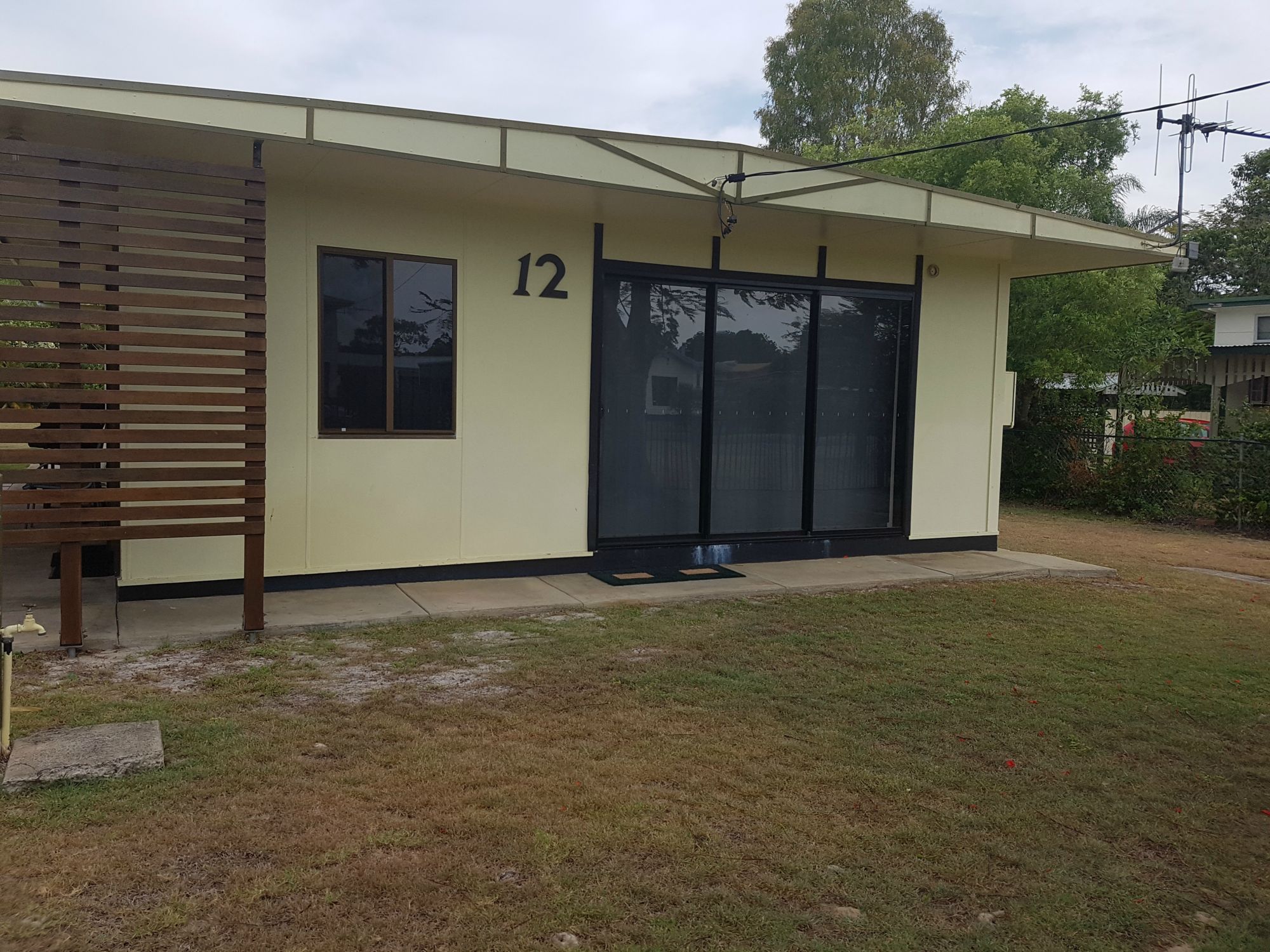 12 FIFTH AVENUE, WOODGATE, 4660