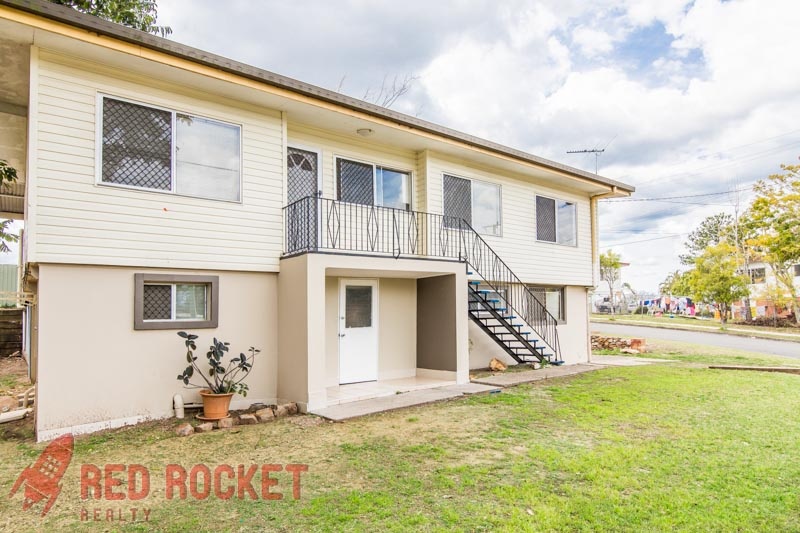 19 STRATHDARR STREET, WOODRIDGE, 4114