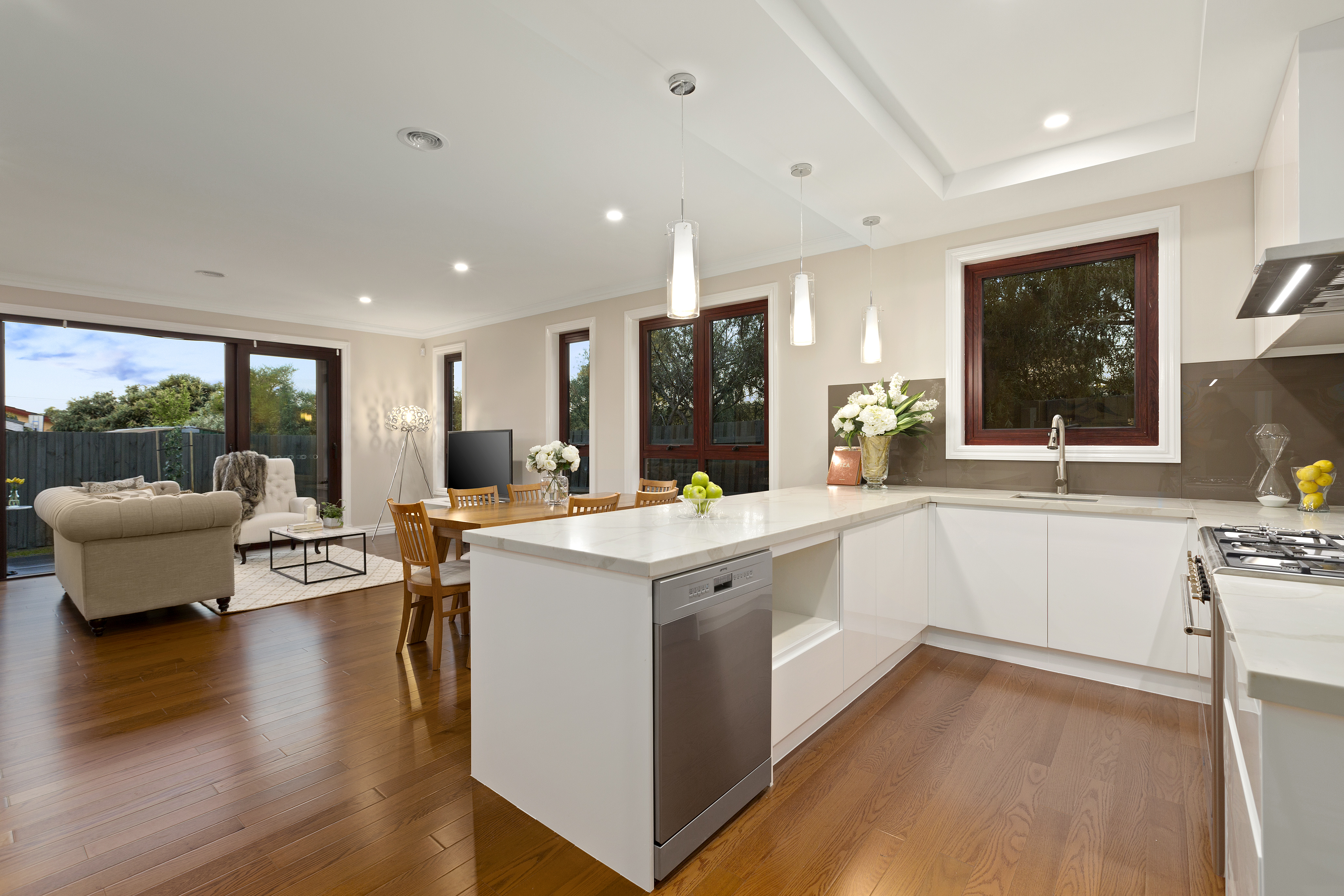 2/42 MILL AVENUE, FOREST HILL, 3131