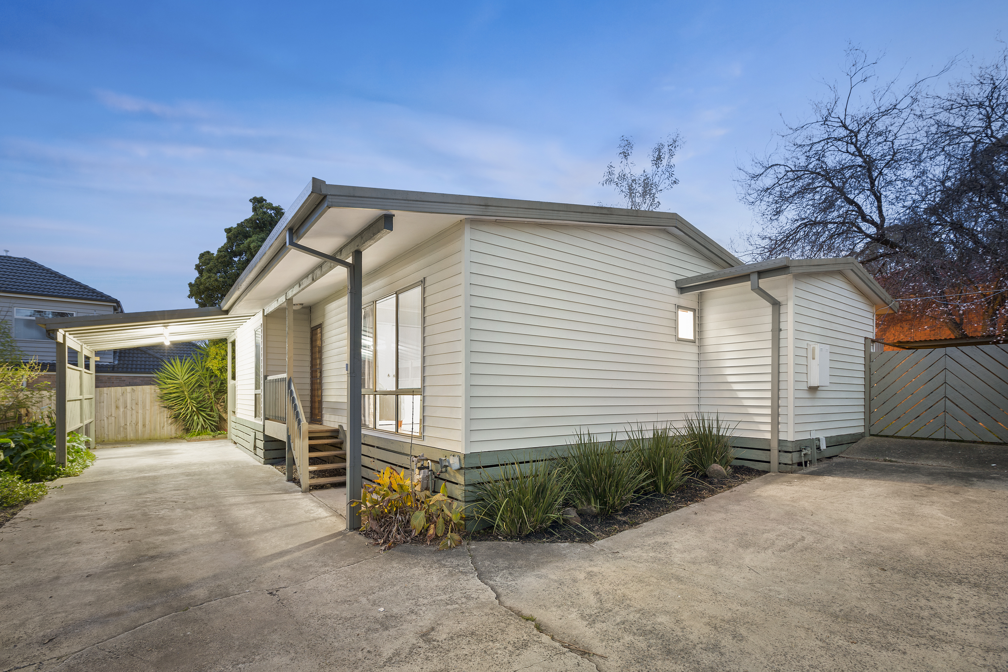 2/25 THURLEIGH AVENUE, CROYDON SOUTH, 3136