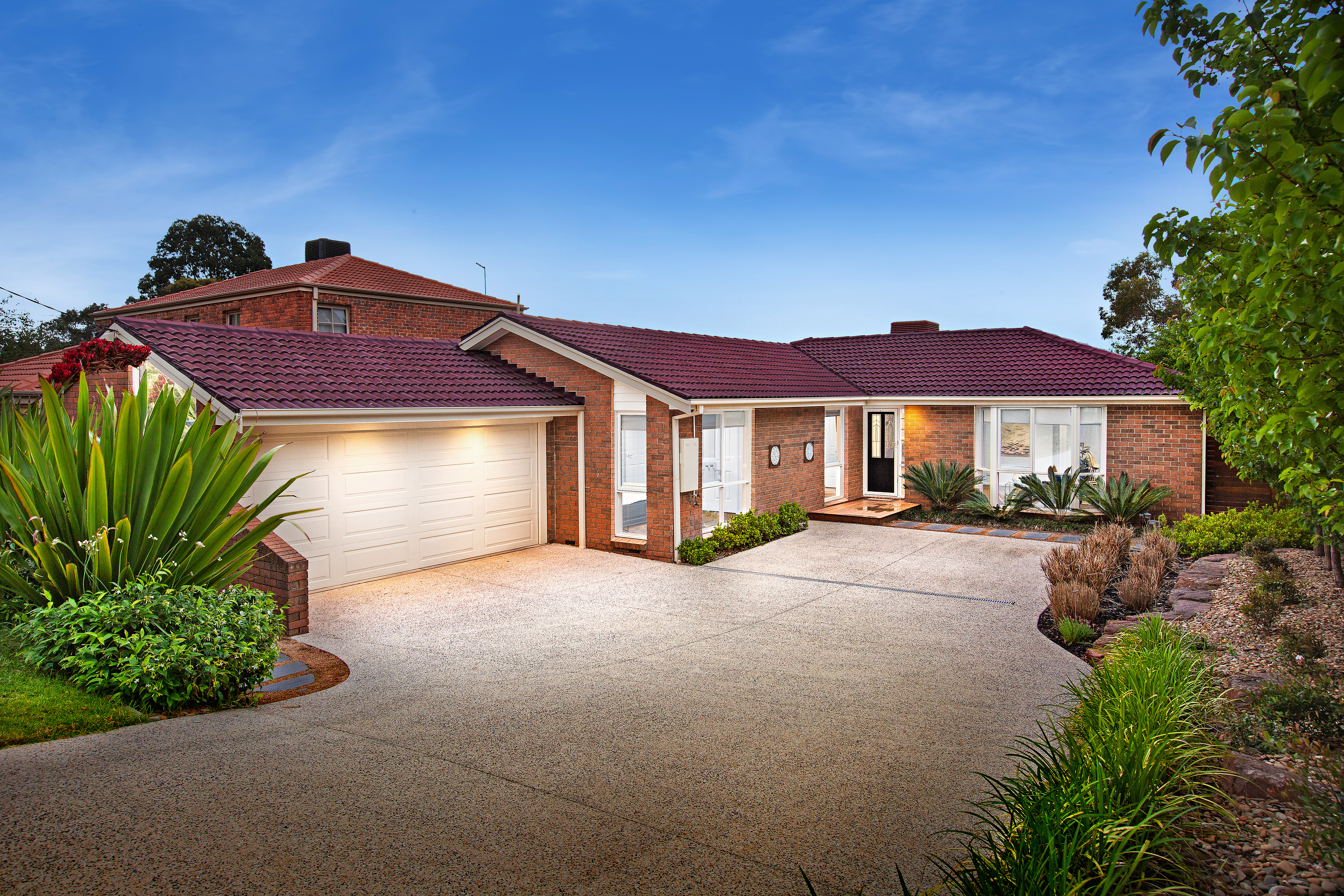 17 JAMES MILNE DRIVE, CROYDON NORTH, 3136