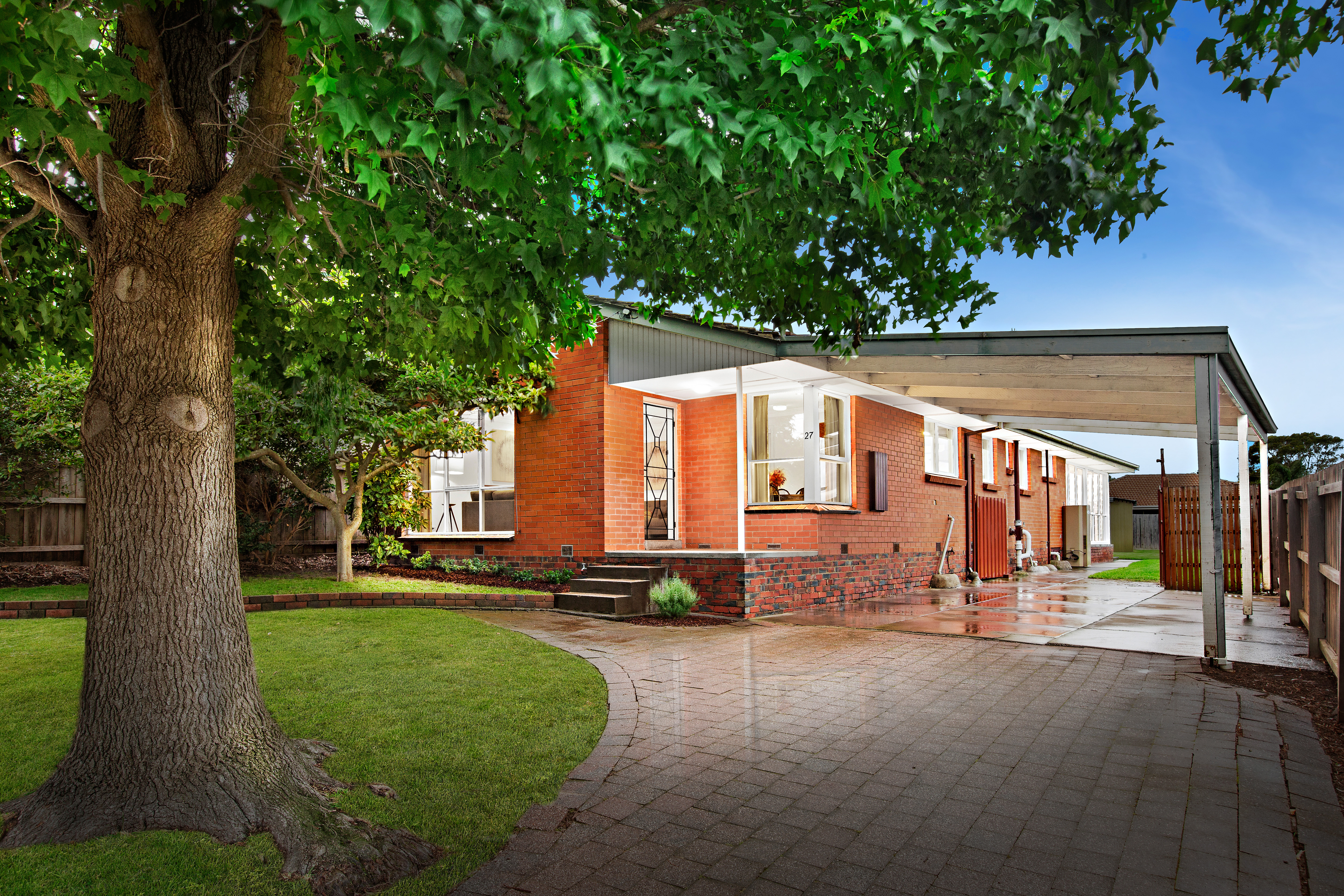 27 NITHSDALE ROAD, NOBLE PARK, 3174