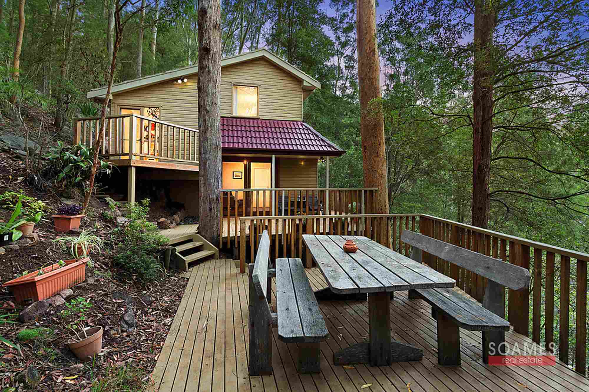 7A LOCKINVAR PLACE, HORNSBY, 2077