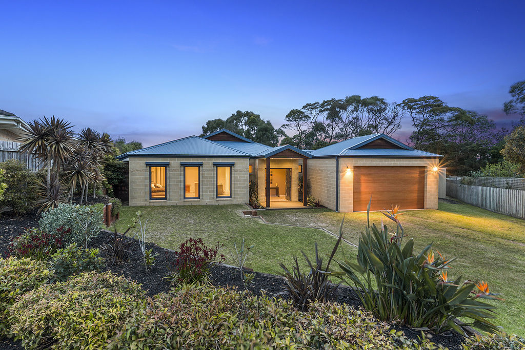 6 EGRET COURT, ROSEBUD WEST, 3940