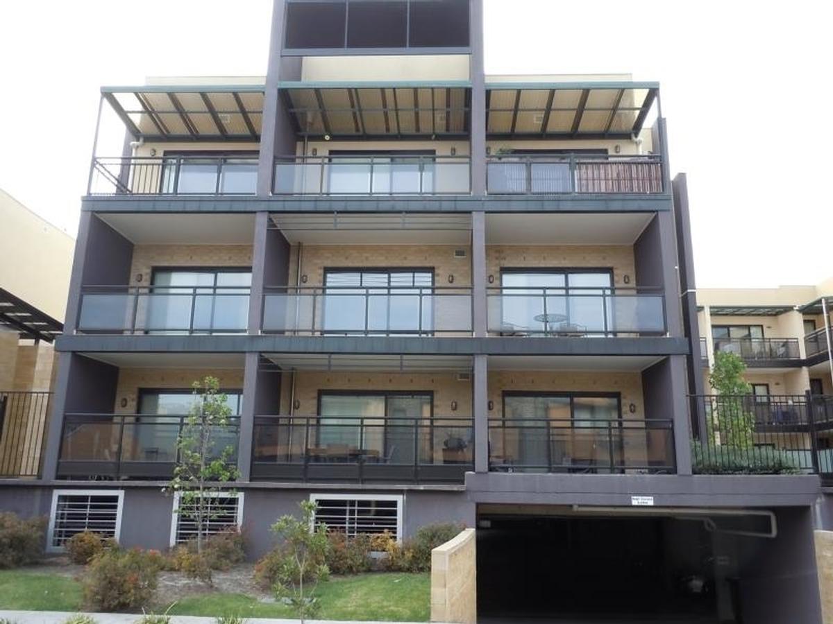 134/115-117 NEERIM ROAD, GLEN HUNTLY, 3163