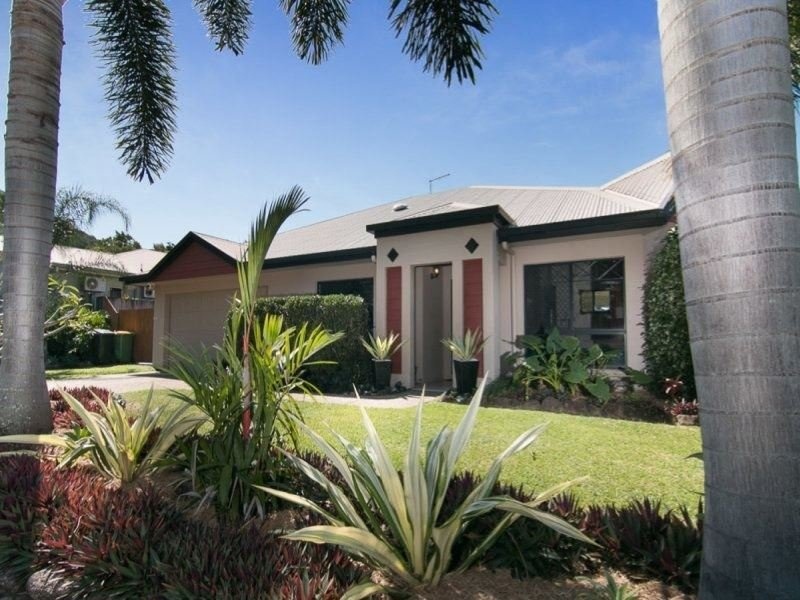 6 KENTIA ST, PALM COVE, 4879