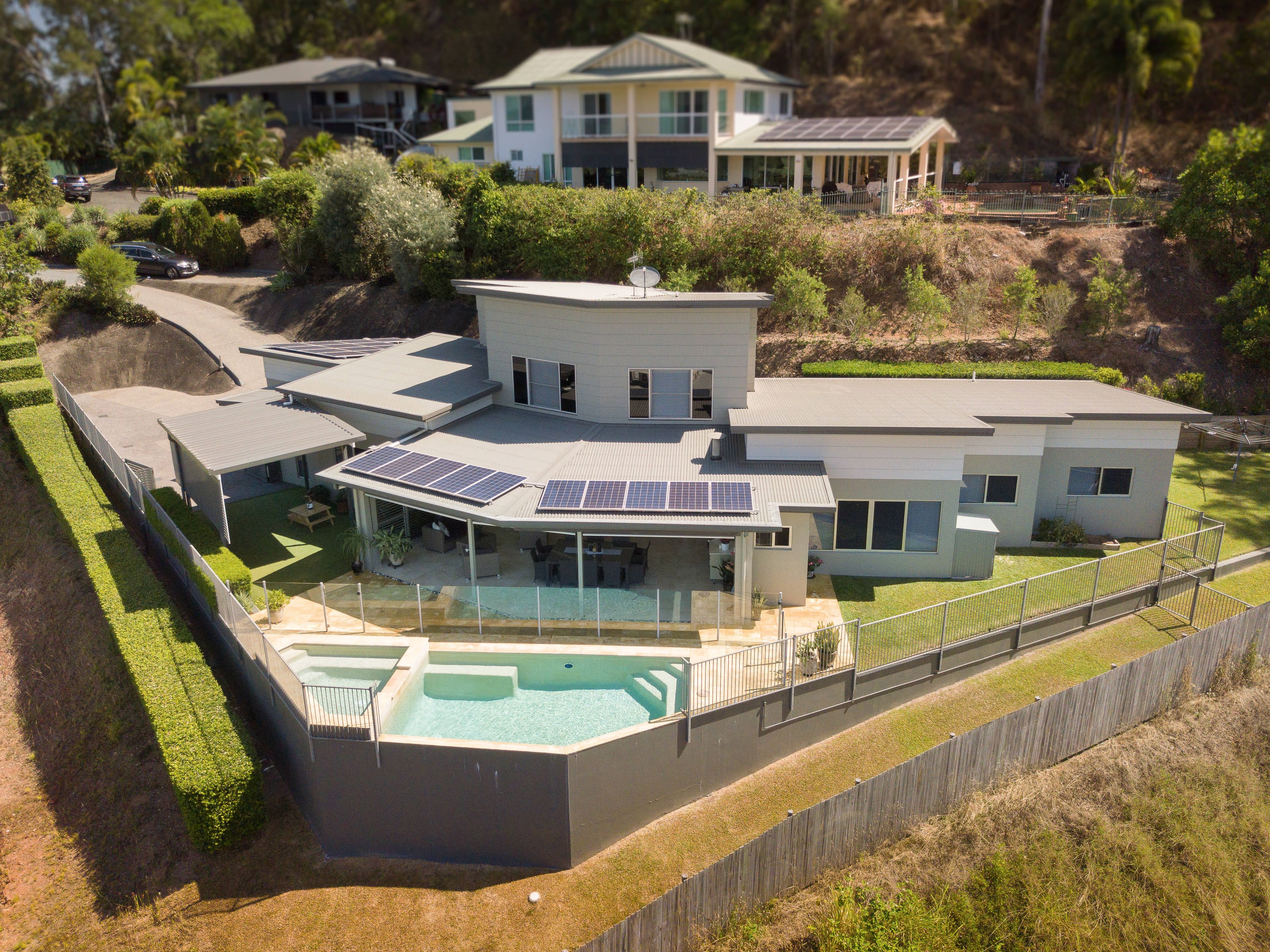 18 TAMAR CLOSE, MOUNT SHERIDAN, 4868