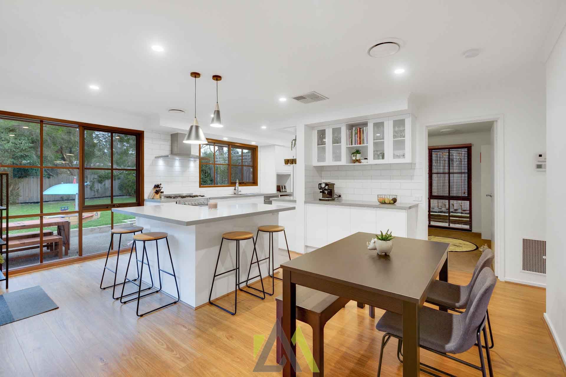 11 RUBIDA DRIVE, LANGWARRIN, 3910