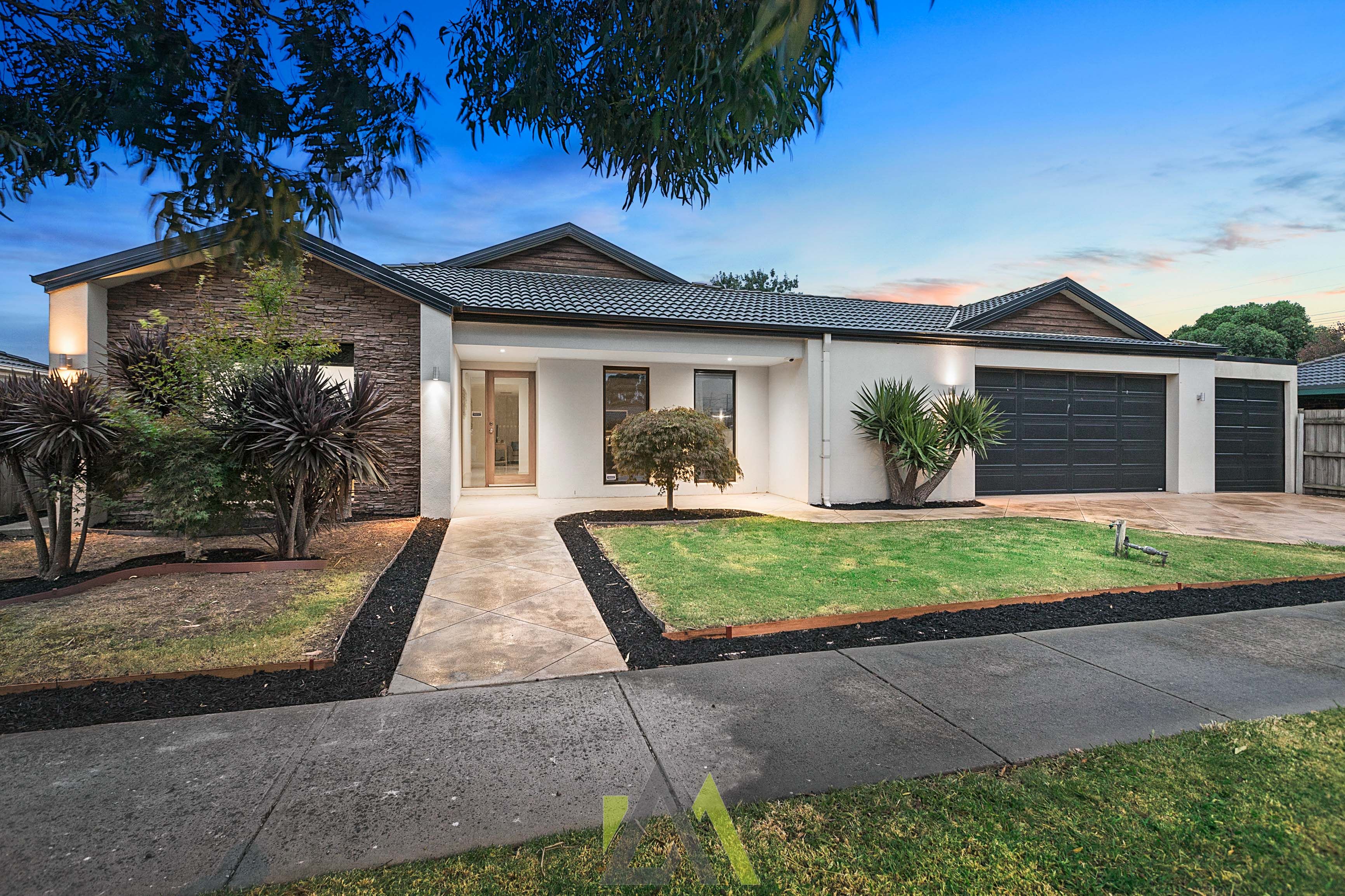 13 CLEOPATRA DRIVE, CRANBOURNE, 3977