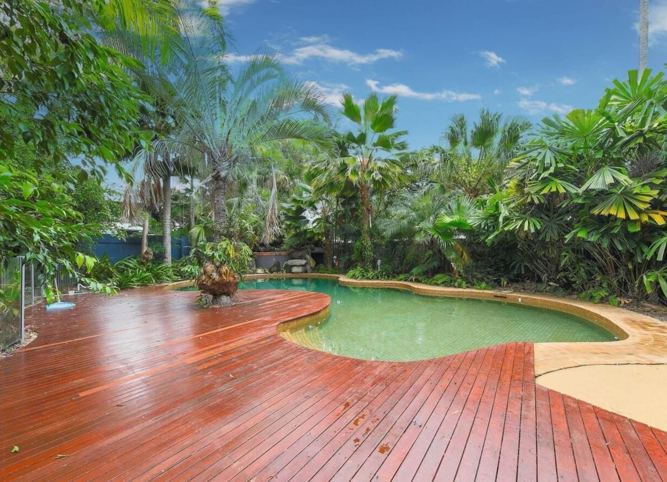 41 SATELLITE STREET, CLIFTON BEACH, 4879