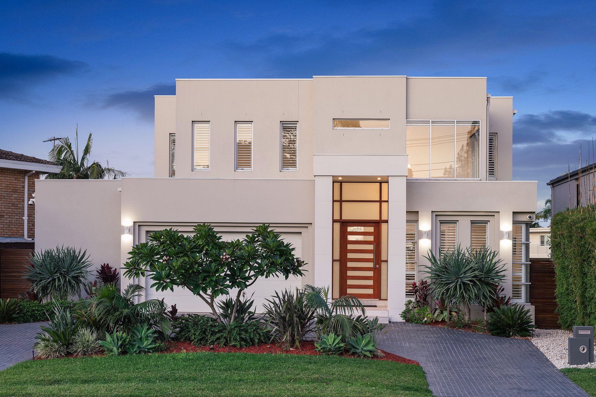 204 BELGRAVE ESPLANADE, SYLVANIA WATERS, 2224