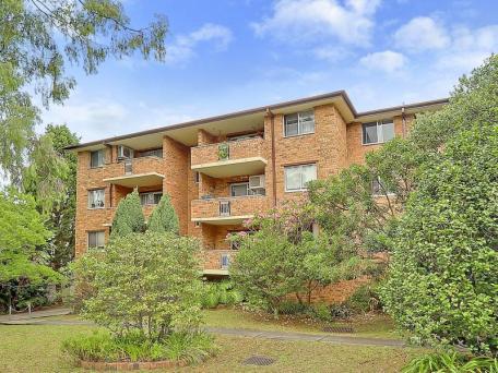 31/34-38 BURDETT STREET, HORNSBY, 2077