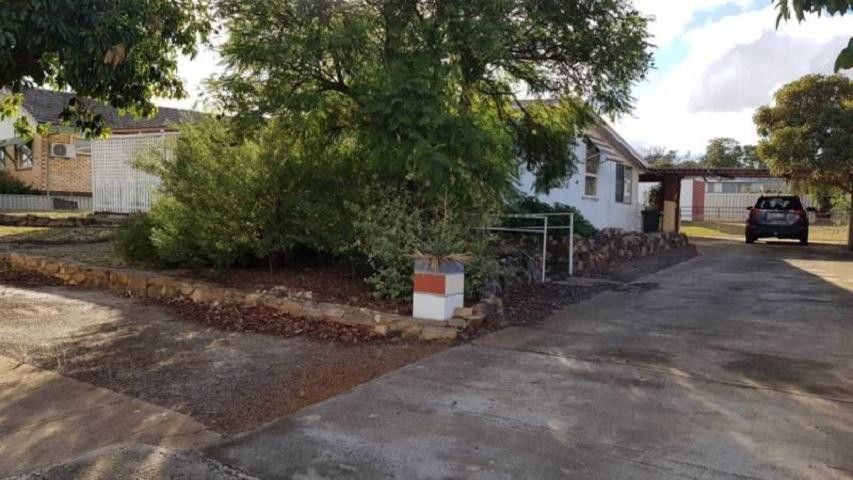 30 MCINTYRE STREET, DUMBLEYUNG, 6350