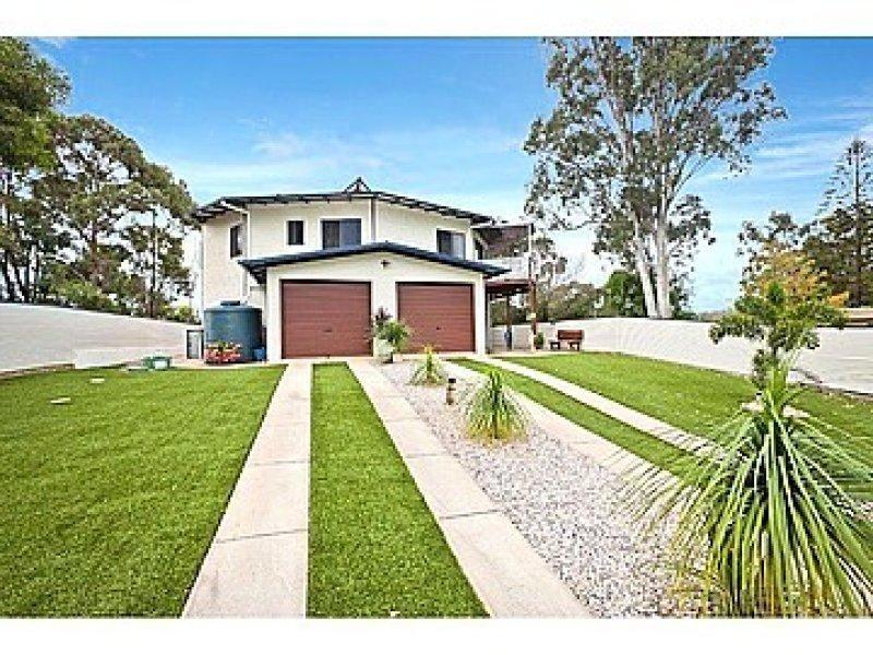 37 PATTERSON STREET, RUSSELL ISLAND, 4184