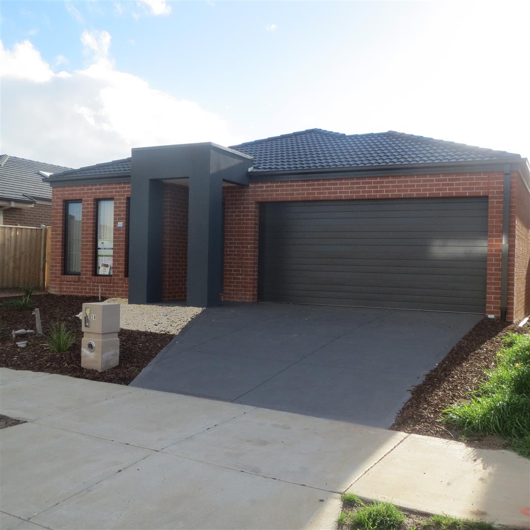 28 LOCKHEED PARADE, POINT COOK, 3030
