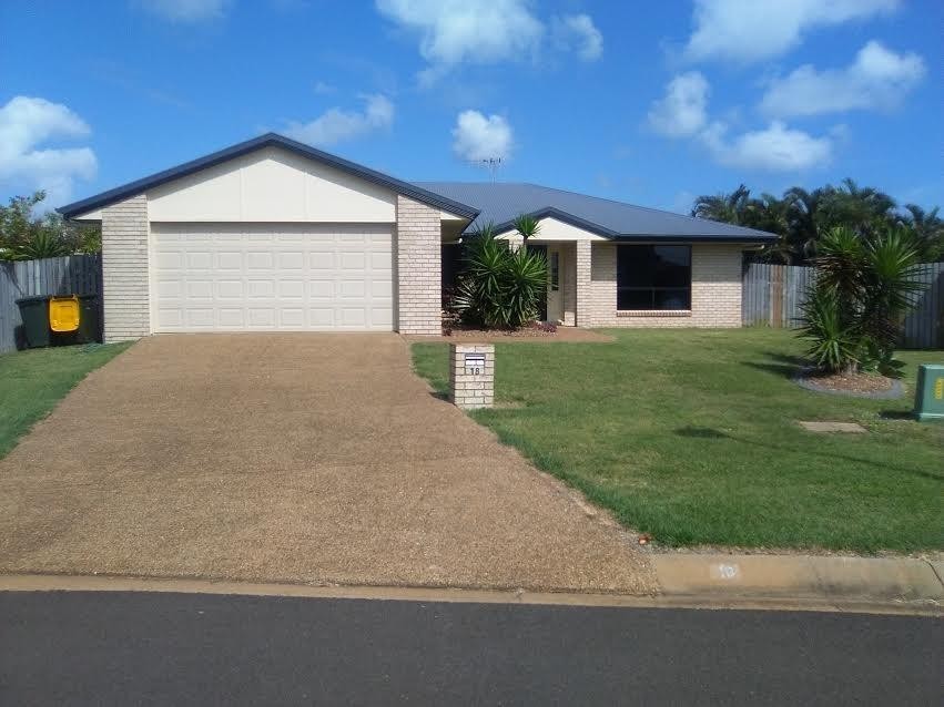18 TOPPERS DRIVE, CORAL COVE, 4670